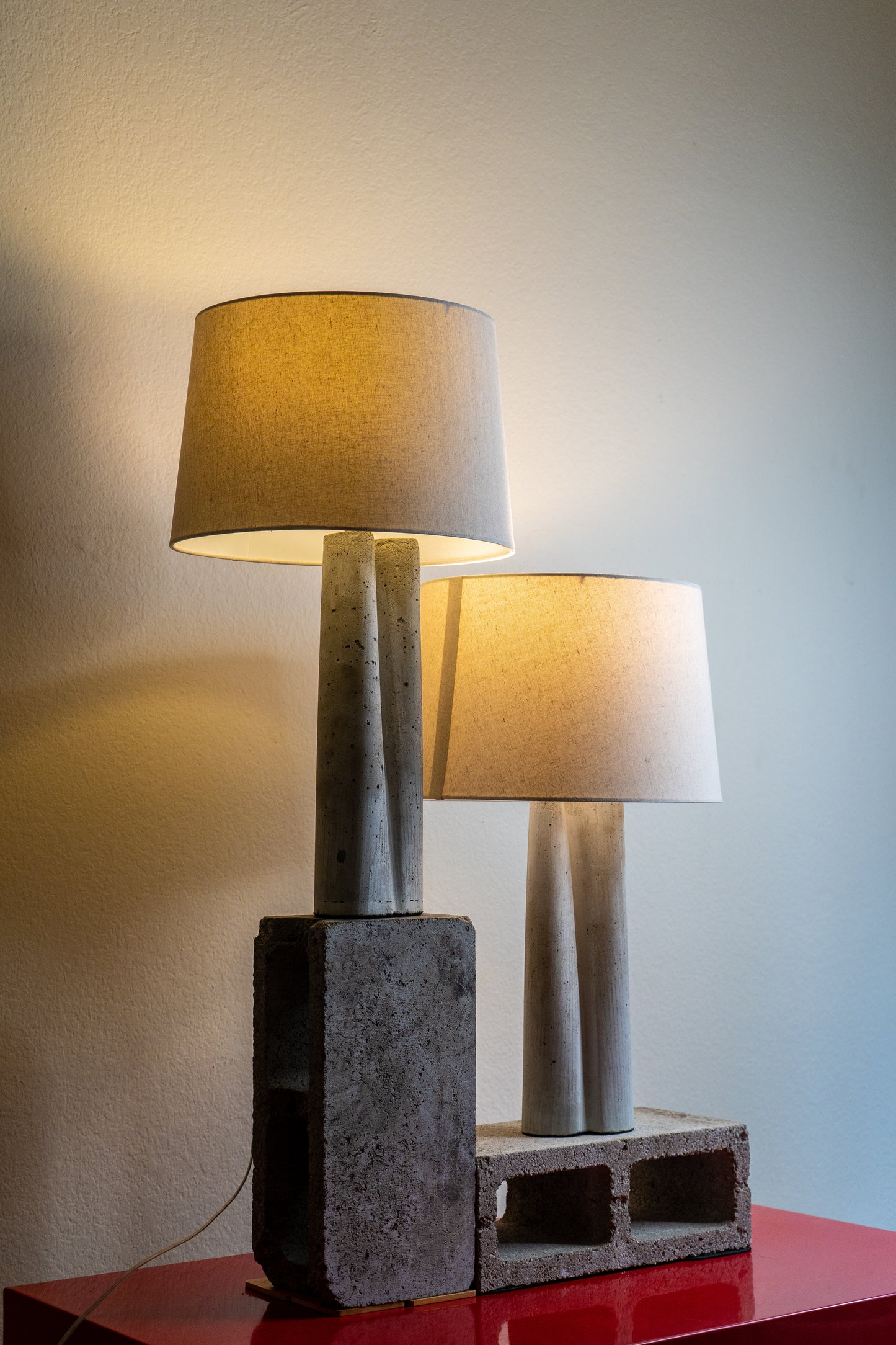 Farfalle Concrete Table Lamp