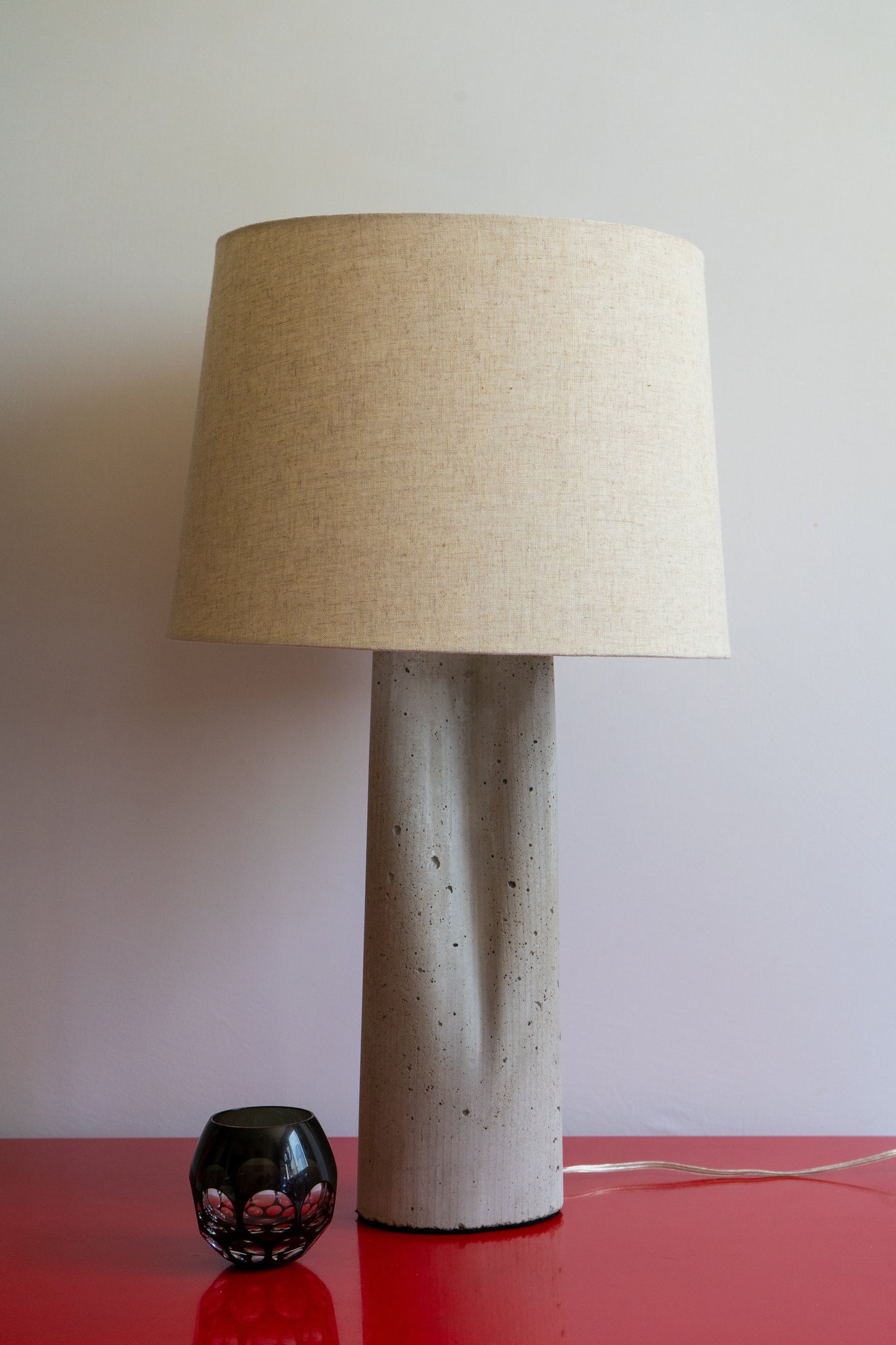 Farfalle Concrete Table Lamp