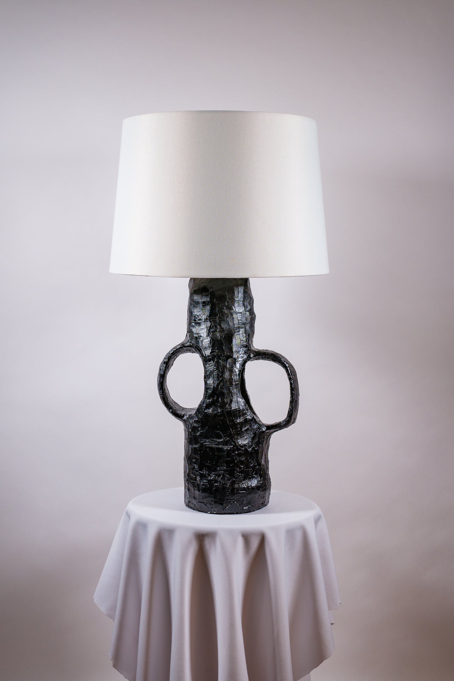 Obsidian Loop Lamp