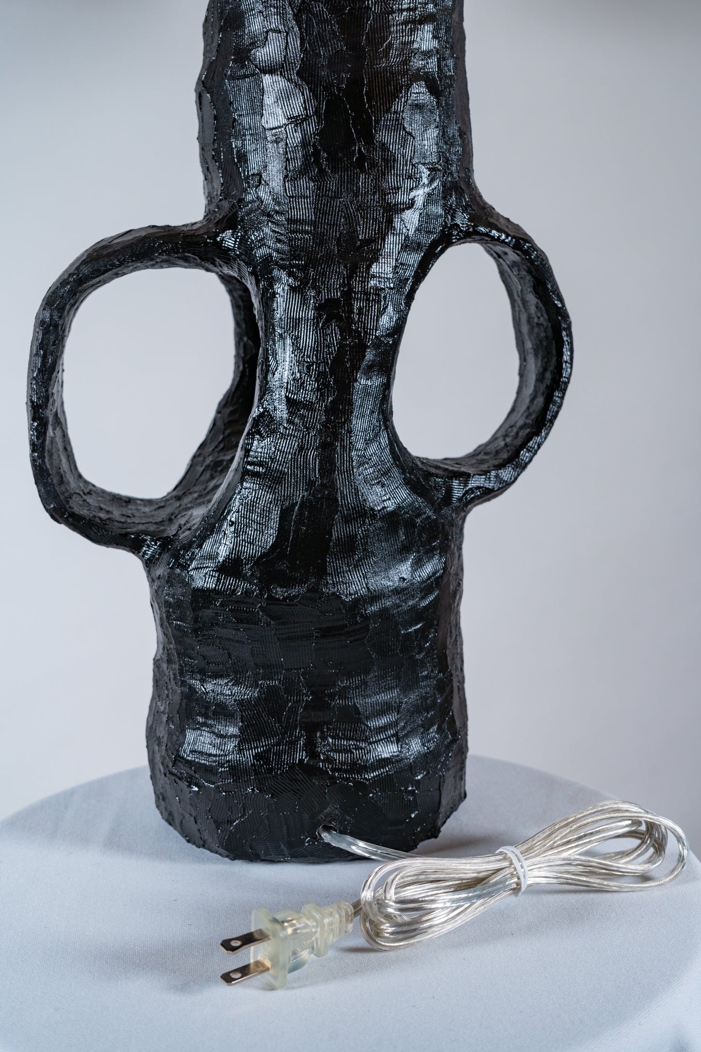 Obsidian Loop Lamp
