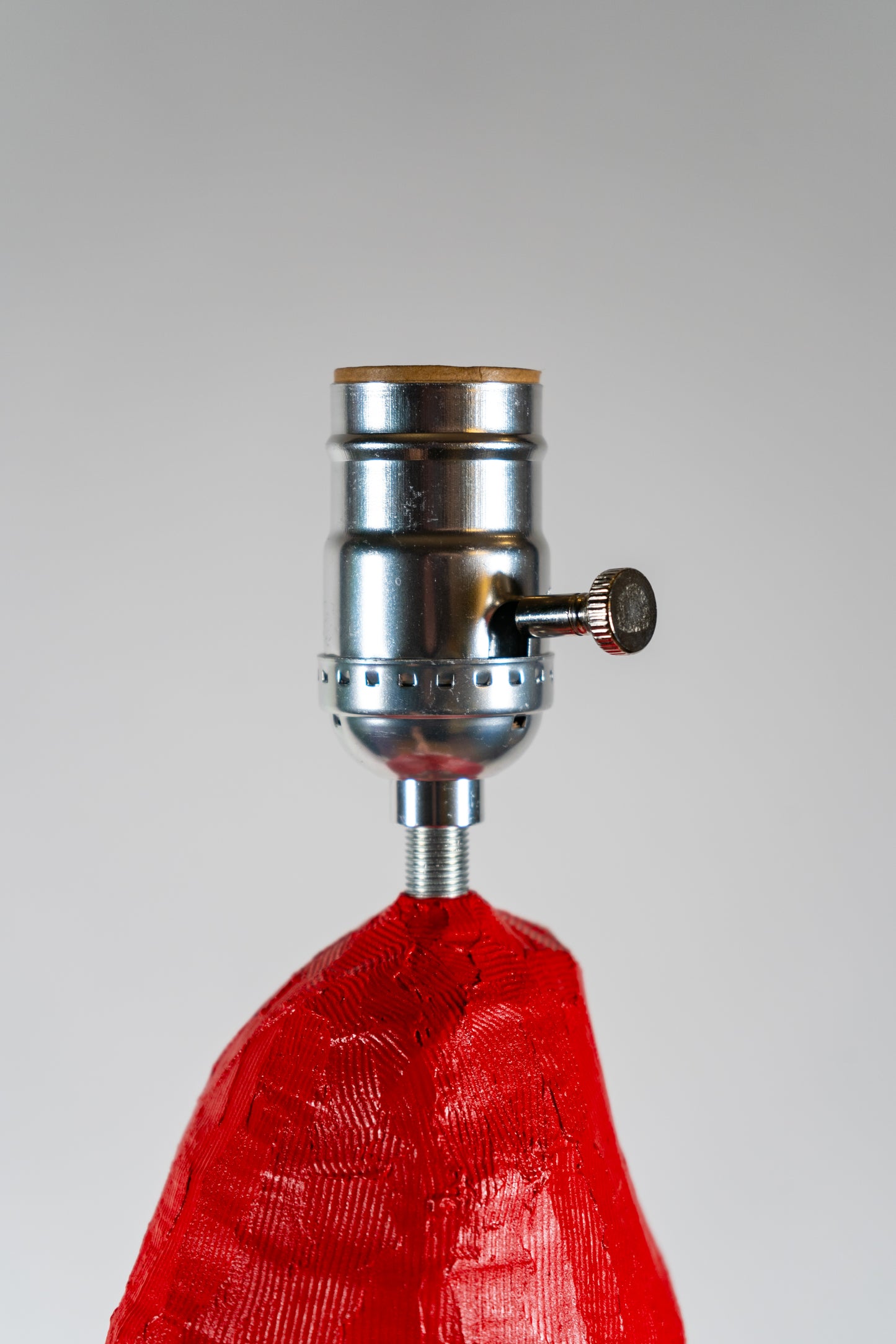 Carmine Curve Lamp