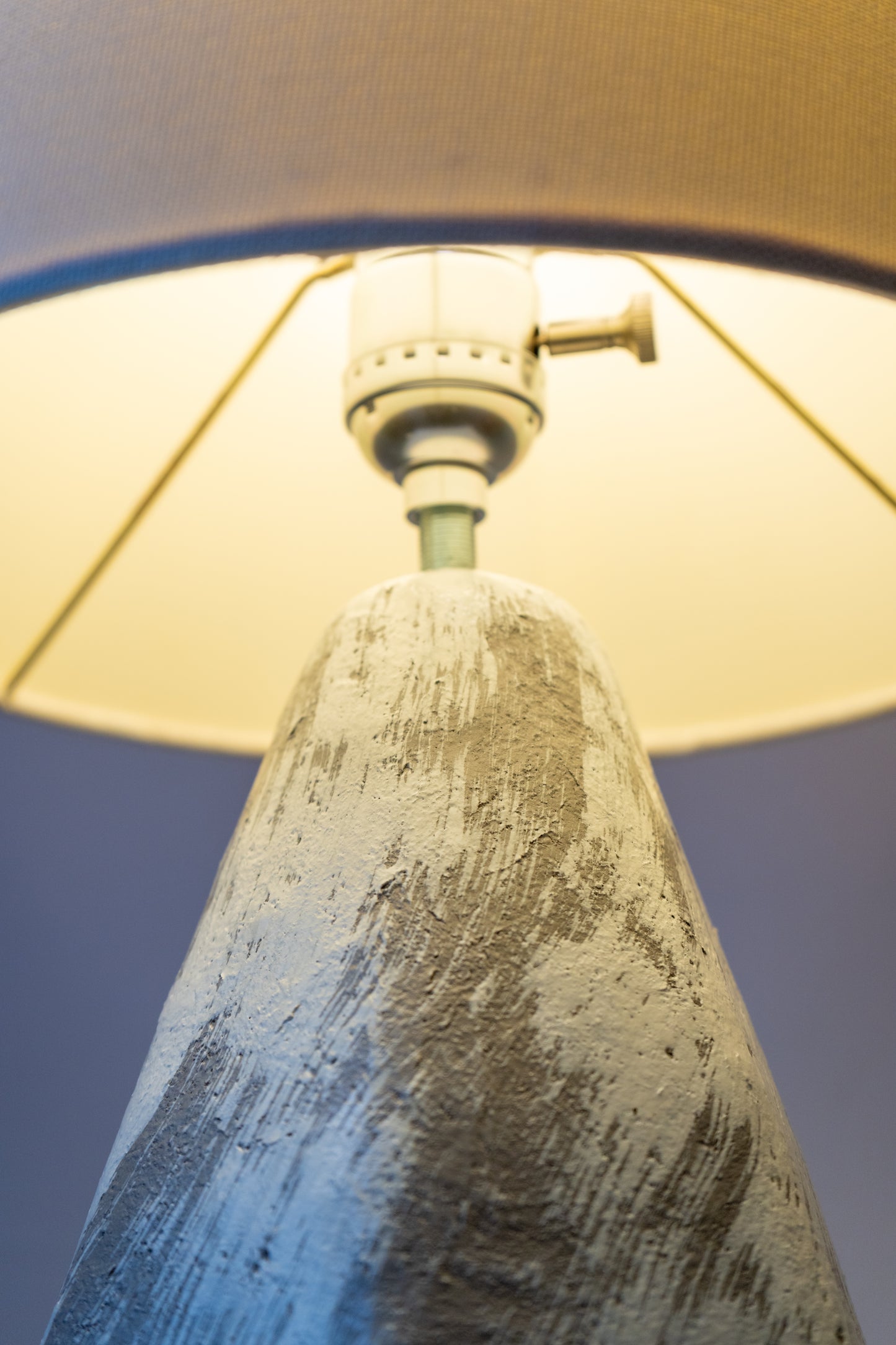 Angular Aura Lamp
