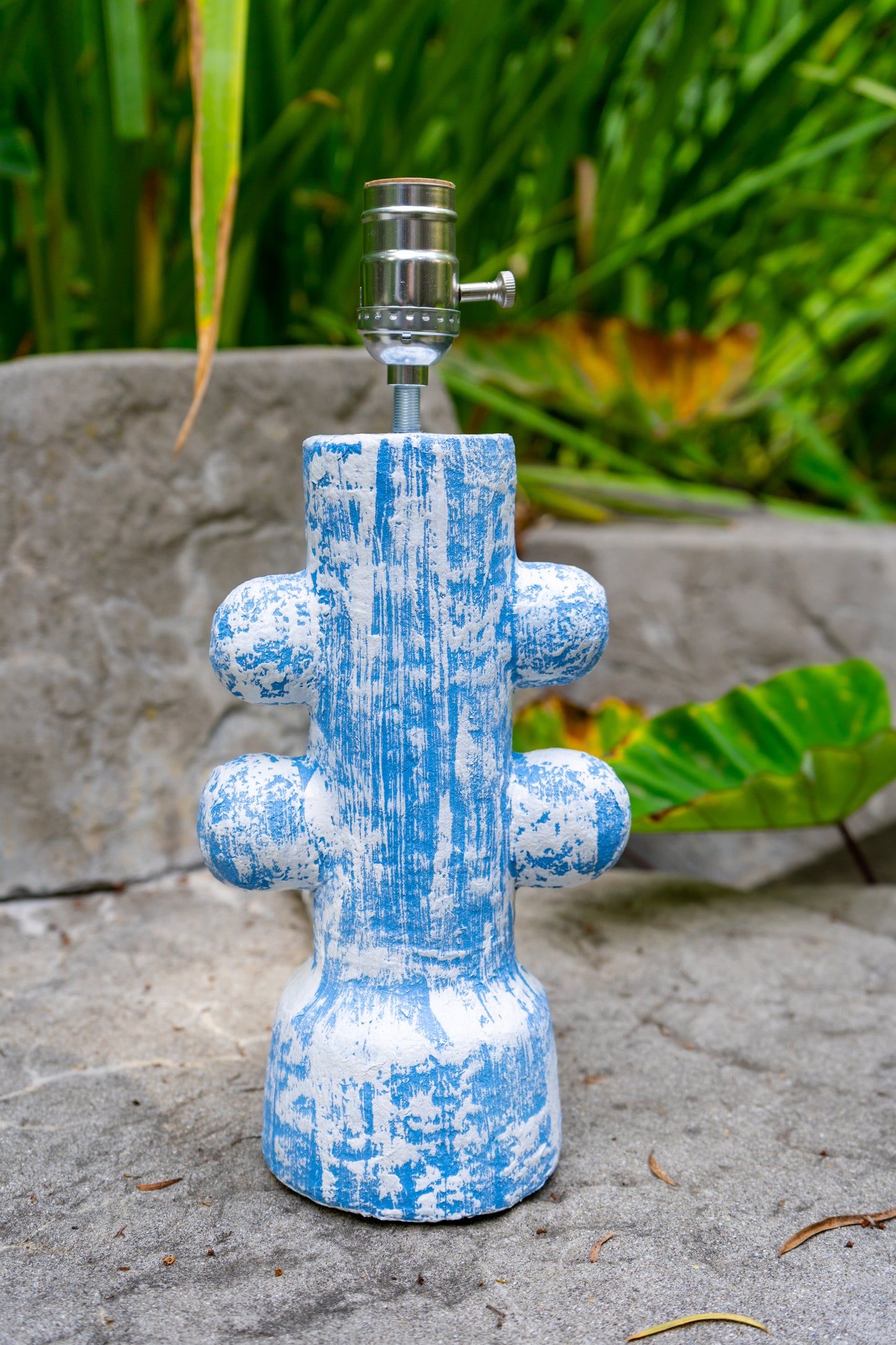 Blue and White Four Bubble Lamp