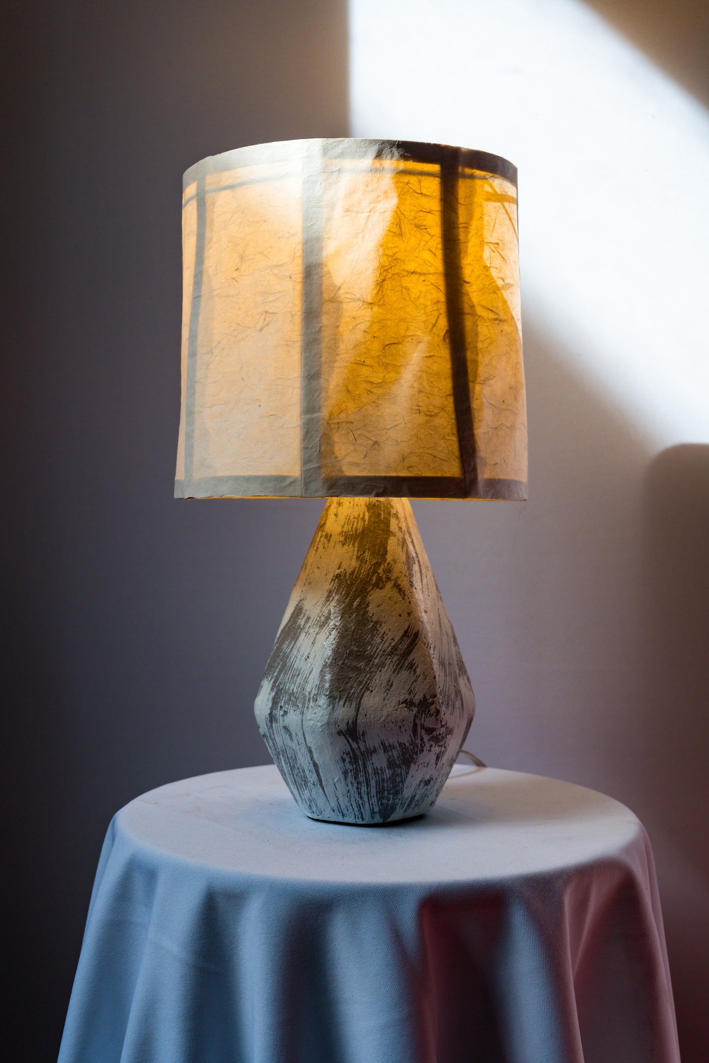 Angular Aura Lamp